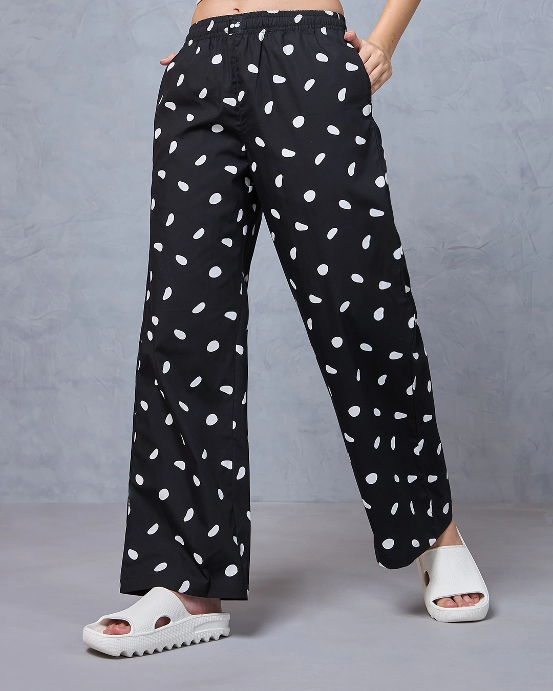 Women's Black All Over Printed Wide Leg Pyjamas
